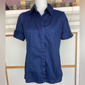 Ann Taylor navy fitted short sleeved blouse w/custom French cufflinks included🌹
